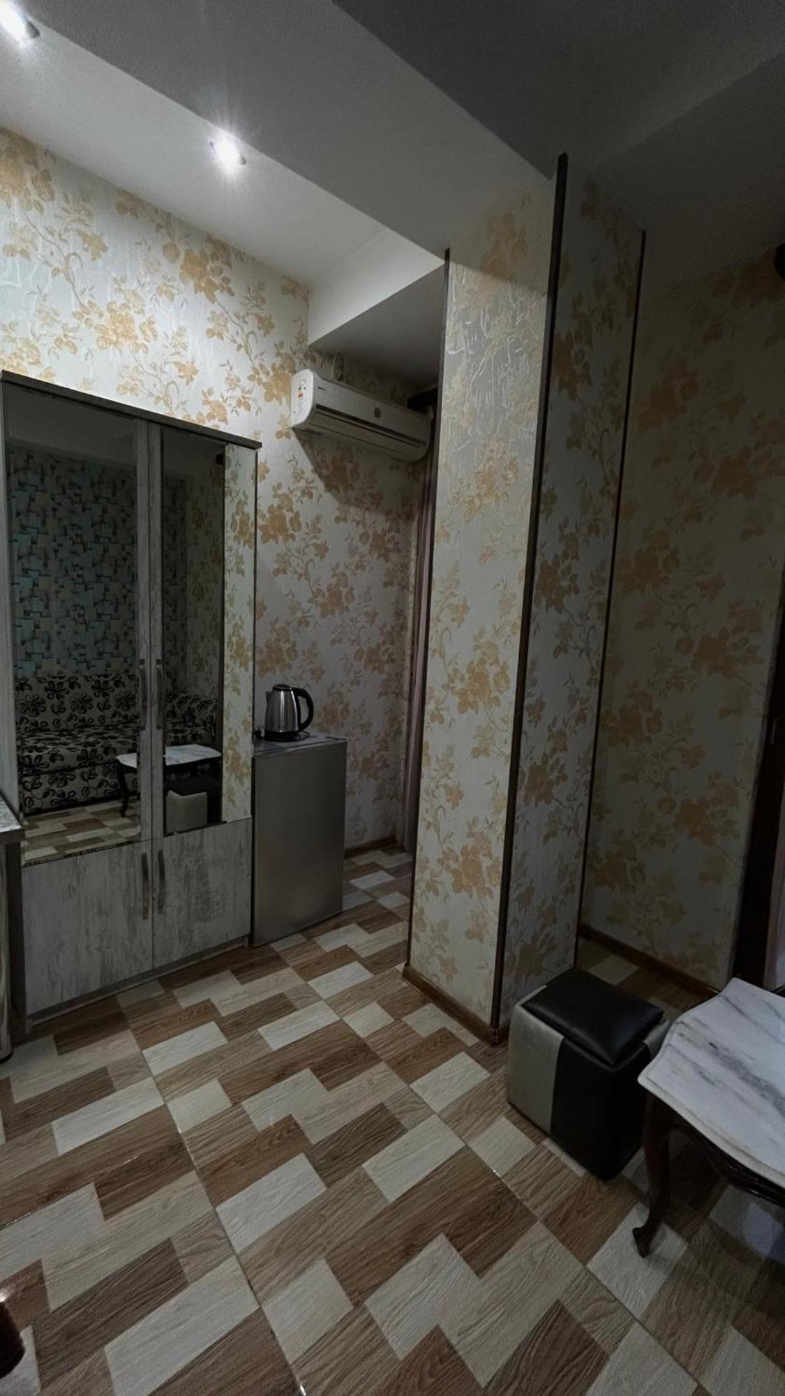 Hotel Tourist Tbilisi Luaran gambar