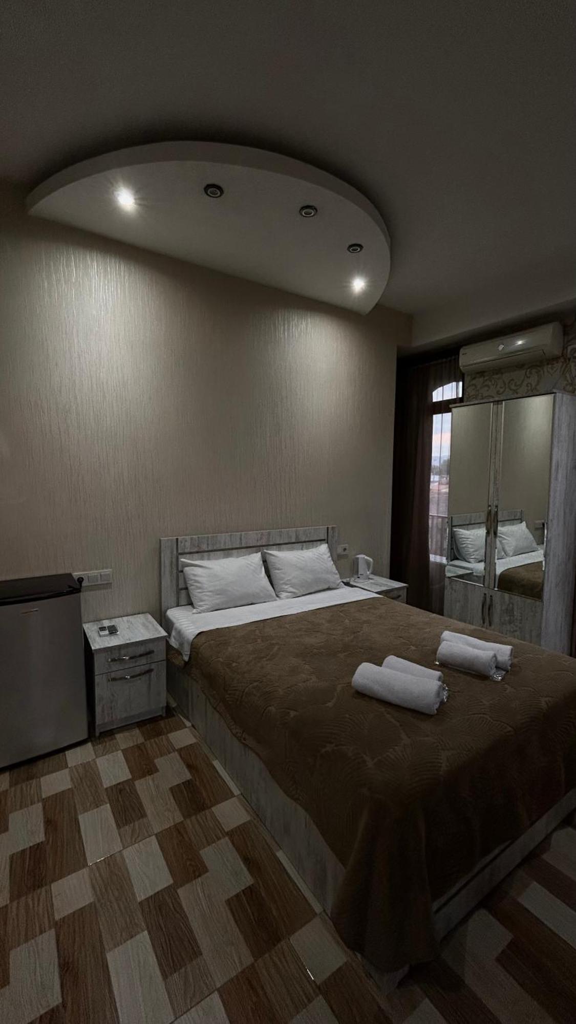 Hotel Tourist Tbilisi Luaran gambar