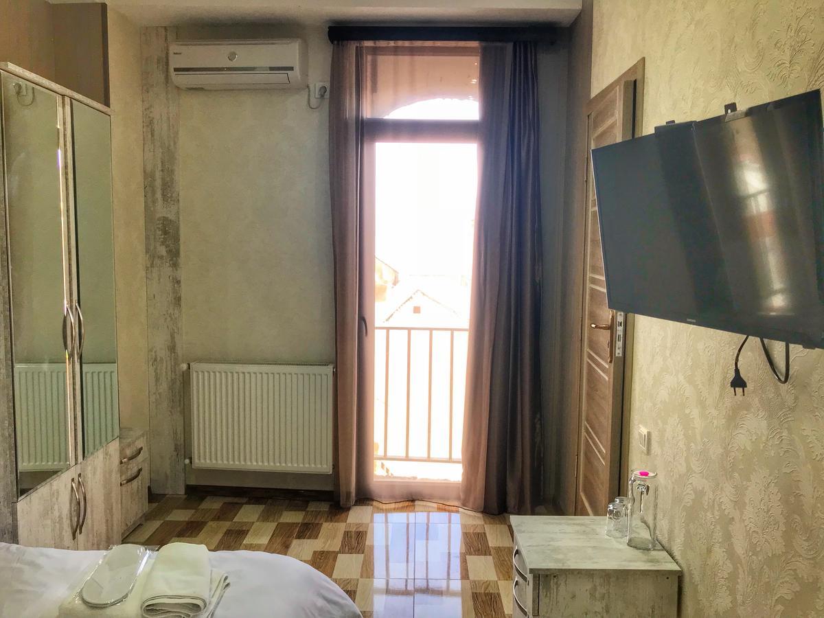 Hotel Tourist Tbilisi Luaran gambar
