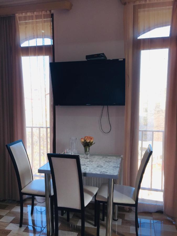 Hotel Tourist Tbilisi Luaran gambar