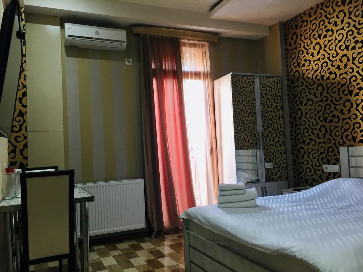 Hotel Tourist Tbilisi Luaran gambar